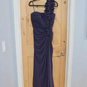 TADASHI SHOJI purple long dress, size 6